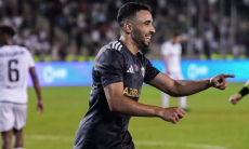 Разгромом за тайм закончился матч Лиги Чемпионов