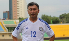 «Наш футбол будет катиться вниз». Дмитрий Огай отреагировал на скандал с тренерами сборных Казахстана