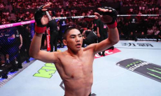 Видео нокаута, или Как казахский «Супер Саян» дебютировал в UFC