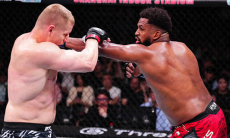 Видео полного боя Сергей Павлович — Вальдо Кортес-Акоста в UFC