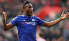 Бывший форвард КПЛ стал конкурентом легенды «Челси»