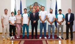 Президент Болгарии принял узбекистанских спортсменов