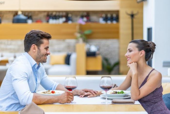 Пять тем, которые испортят даже идеальное свидание. О чем говорить не стоит
