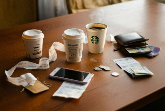 Шесть повседневных привычек, которые опустошают кошелёк