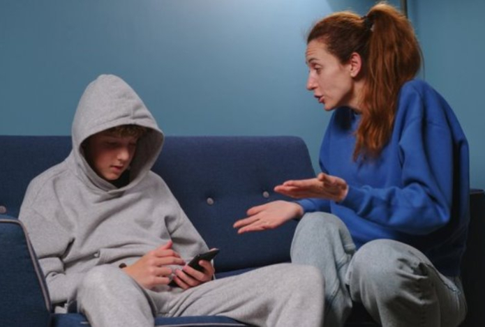 Ученые объяснили, почему подростки не отвечают на звонки