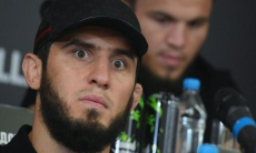 Махачев получил тревожный сигнал из UFC