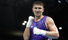 Казахстан одержал первую победу на ЧМ-2025 по боксу