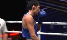 Чемпион мира из Казахстана потерпел фиаско на историческом ЧМ-2025 по боксу