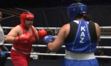 Казахстан выиграл третью медаль на историческом ЧМ-2025 по боксу