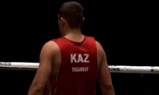 Казахстан разгромлен Узбекистаном в бою за медаль ЧМ-2025 по боксу