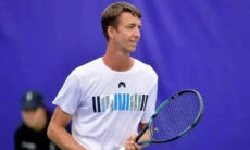 Казахстанский теннисист вышел в четвертьфинал турнира на Бали