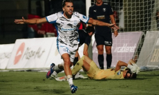 Сенсацией с тремя удалениями обернулся матч соперника «Кайрата» в Лиге Чемпионов