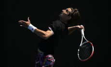 Казахстанец на камбэке обыграл звезду тенниса в первом матче турнира в Китае