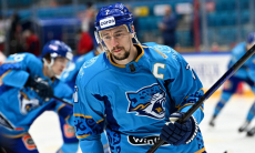 «Барыс»? Назван будущий клуб Антона Бурдасова в КХЛ