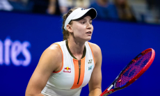 Елене Рыбакиной «отдали» легкую победу на старте престижного турнира