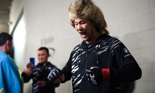 Российский боец настиг Шавката Рахмонова в UFC