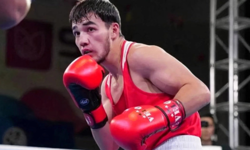 Казахстанский боксер нарвался на олимпийского чемпиона из Узбекистана