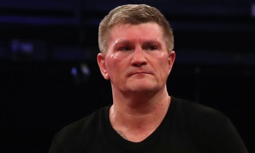 Озвучена возможная причина смерти Рикки Хаттона в 46 лет