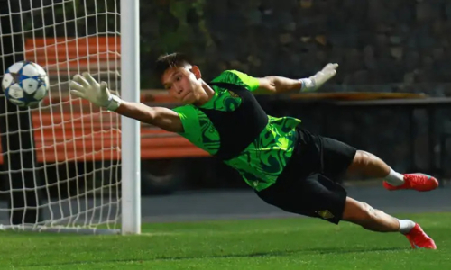 18-летний вратарь «Кайрата» войдет в историю Лиги Чемпионов 