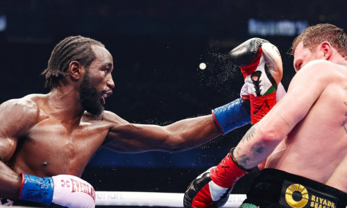 Легендарный Рой Джонс назвал свой счет в бою «Канело» — Кроуфорд