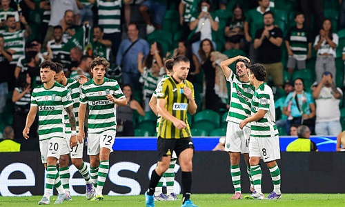 «Кайрат» пропустил три гола за четыре минуты в Лиге Чемпионов