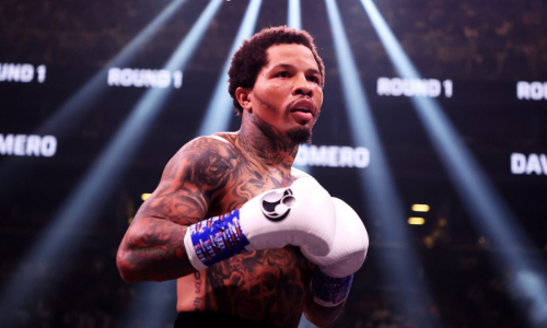 Звезду бокса «отправили» в исторический нокаут