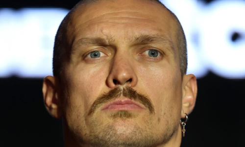 Александр Усик