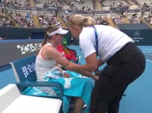 Елена Рыбакина столкнулась с проблемами на старте крупного турнира в Китае