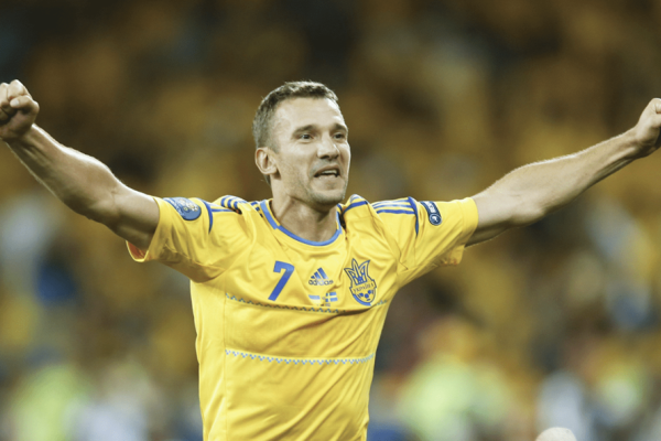 Футбольные легенды на казахстанской земле. Топ-10 звёздных визитов