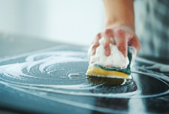 «Рассадник бактерий». Названы самые грязные места на кухне