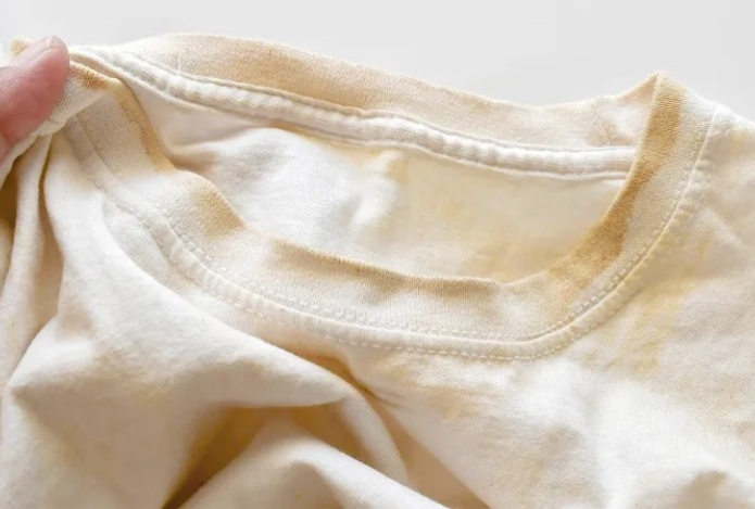 Что делать, если вещи линяют при стирке