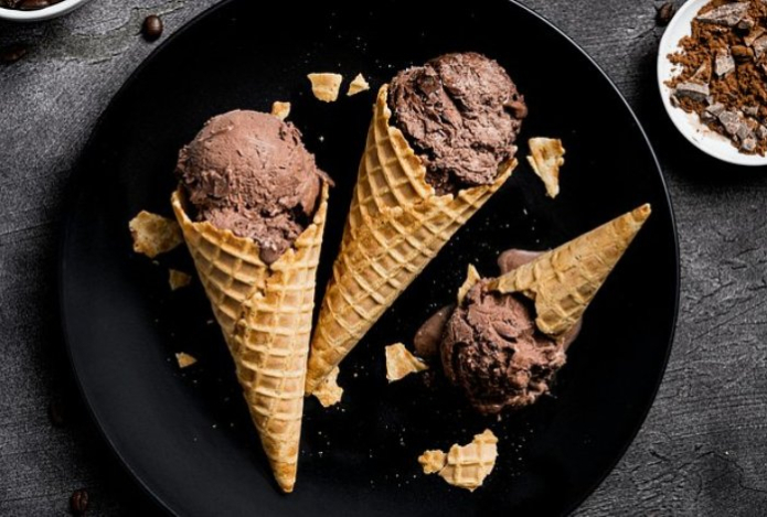 Врач назвала неожиданное полезное свойство мороженого