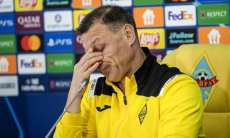 Уразбахтина попросили вернуть подаренную машину Анарбекову, или забрать у Калмурзы