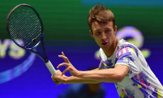 Казахстанский теннисист уступил во втором круге турнира в Турции