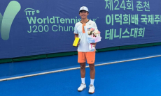 Казахстанский теннисист не проиграл ни сета и завоевал шестой титул