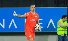 Вратарь сборной Казахстана помог клубу одержать сухую победу в зарубежном чемпионате