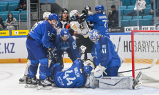 Сейв вратаря «Барыса» вошел в топ-10 лучших спасений недели КХЛ. Видео