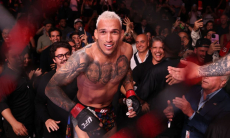 Чарльз Оливейра назвал следующего соперника после громкой победы в UFC