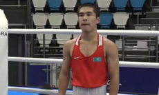 Бой двукратного чемпиона по боксу из Казахстана завершился разгромом