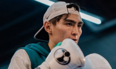 Непобеждённый боксёр из Казахстана получил новую дату дебюта в США