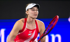 Стали известны все четвертьфиналистки турнира за миллион долларов с участием Рыбакиной