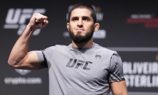 «Даже Хабиб не смог». В UFC отдали честь Исламу Махачеву