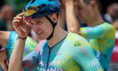 Гонщик «Астаны» финишировал 19-м на престижной многодневке в Китае.