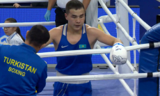 Судьи выявили победителя боя первого номера сборной Казахстана по боксу за медаль