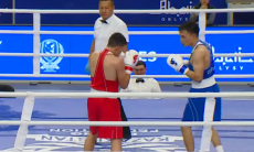 Медальный бой чемпиона Азии по боксу из Казахстана обернулся разгромом