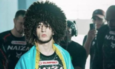 Казахстанский «сменщик» Шавката Рахмонова досрочно проиграл впервые в карьере. Видео