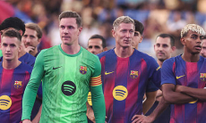 «Барселона» приняла решение по звездному игроку