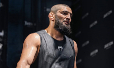 В Казахстане «отказались» считать Хамзата Чимаева российским бойцом