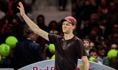 Синнер вышел в финал престижного турнира после победы над Бубликом