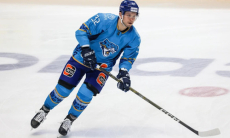 Экс-защитник «Барыса» подписал контракт с клубом КХЛ